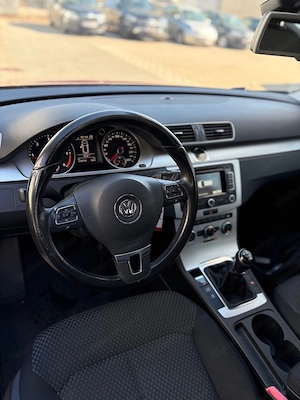 VW Passat Variant BMT 1,6 TDI Bild 2