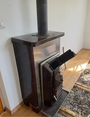 Holzofen Kamin Bild 2