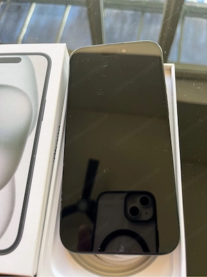 iPhone 15 Black Bild 3