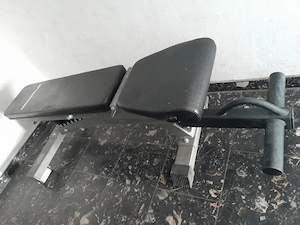 Powerrack mit viel Zubehör  Bild 3