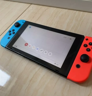 Nintendo Switch  Bild 2