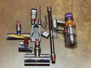 Dyson V15s  Bild 2