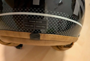 Halbschalenhelm   Jethelm und Nierengurt Bild 4