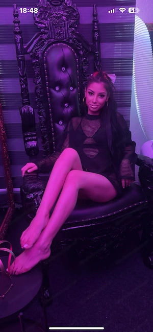 Sexy Anna 20 Jahre alt  Bild 10