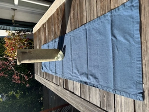 Tischläufer in blau Bild 2