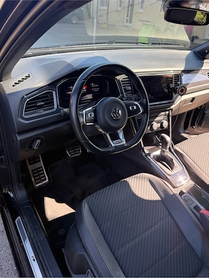 VW T-Roc R-Line 1.5 TSI DSG 150PS Vollausstattung | Unfallfrei | Top Zustand Bild 2