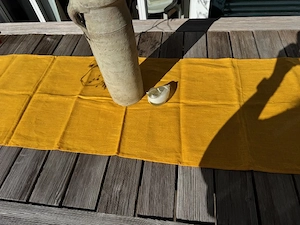 Tischläufer in gelb Bild 3