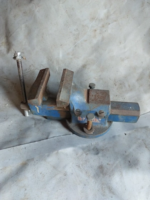 Verkaufe Schraubstock