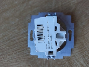 Verschenke Steckdosen  Bild 2