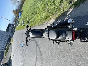 Honda CMX 500 Rebel Schwarz Bild 3