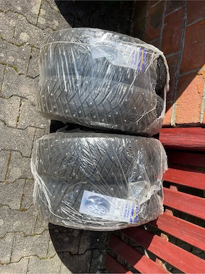 GOODYEAR ultra grip ice arctic 175 65 R15 88T mit Spikes! (x4) Bild 2