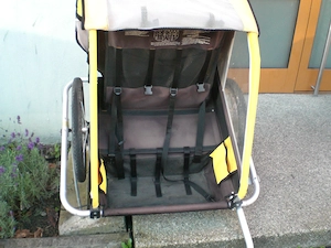 Schöner Fahrradanhänger