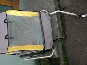 Schöner Fahrradanhänger Bild 5