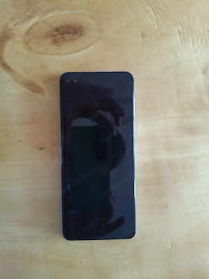 Motorola Moto g 100 Bild 2