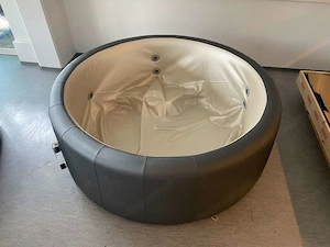 Softub Resort Graphite Bild 3