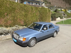 Mercedes Benz 200 D Bild 2