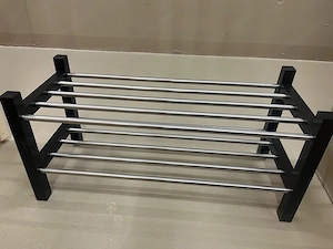 Einfaches Schuhregal   kaum benutzt