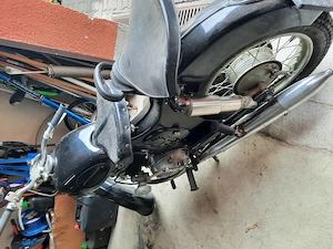 Oldtimer Puch 175 SV Schwarz Bild 3