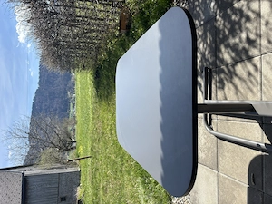 Höhenverstellbarer Tisch Bild 2