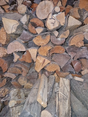 Brennholz zu verkaufen (ca. 2,5 Kubikmeter) Bild 8