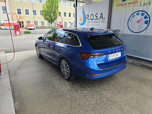 Skoda Octavia TDI 200 PS 4x4 Viel Ausstattung Bild 3