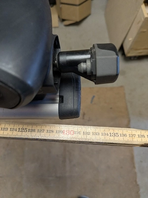 Thule Wingbar mit Adaptern Bild 4