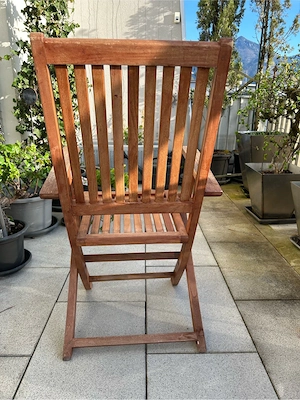 Gartenstuhl aus Teakholz, klappbar - 6 Stück - 15,- je Stück