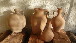 4 Tonvasen (Krüge) laut Bilder Bild 4