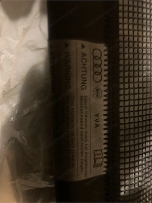 Netztrennwand für Audi Bild 2