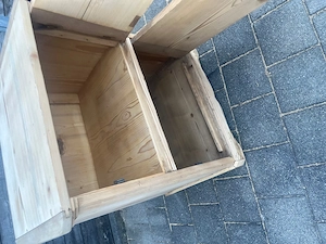 Kasten 2 Türen Bild 3