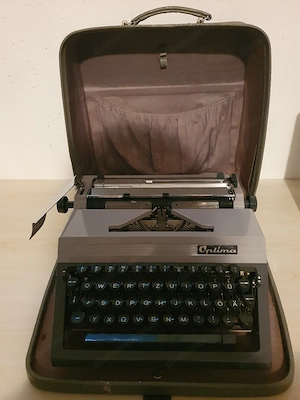 Optima Schreibmaschine 