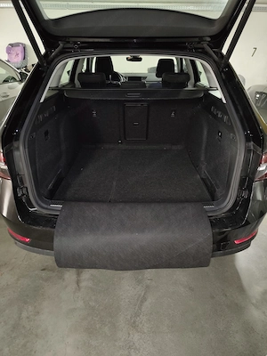 Skoda Superb Combi - Original klappbare Kofferraum-Matte Bild 7