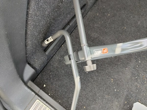 Skoda Superb Combi - Trenngitter-Hundegitter von Travall Bild 4