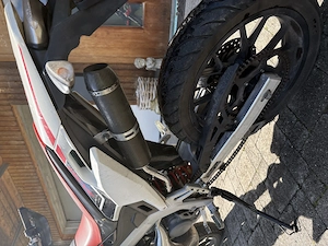 Aprilia SX 50 Factory Bild 3