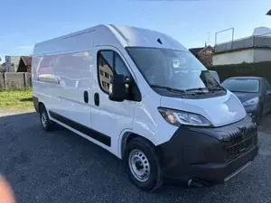 Peugeot Boxer Kombi/Bus Bild 6