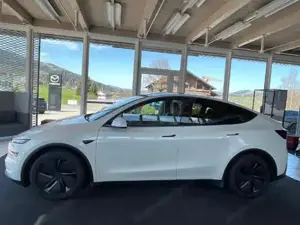 Tesla Model Y Bild 3