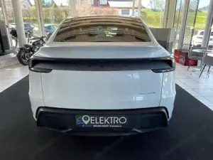 Tesla Model Y Bild 6