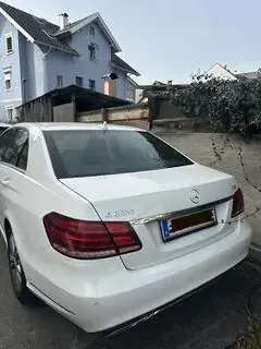 Mercedes-Benz E-Klasse Bild 4