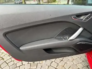 Audi TT Bild 12