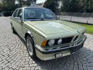 BMW 735
