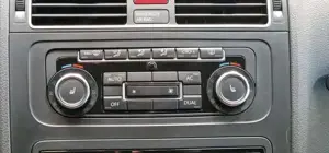 Volkswagen Touran Bild 17