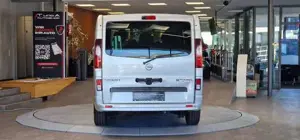 Opel Vivaro Bild 8