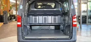 Mercedes-Benz  Bild 9