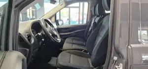 Mercedes-Benz  Bild 13