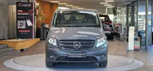 Mercedes-Benz  Bild 2