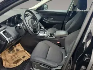 Jaguar E-Pace Bild 9