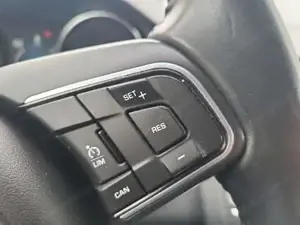 Jaguar E-Pace Bild 16