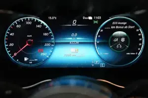 Mercedes-Benz GLC 300 de 4MATIC Navi Sport S-Sitz Night KAM Bild 5