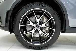 Mercedes-Benz GLC 300 de 4MATIC Navi Sport S-Sitz Night KAM Bild 4