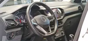 Volkswagen T-Cross Bild 11